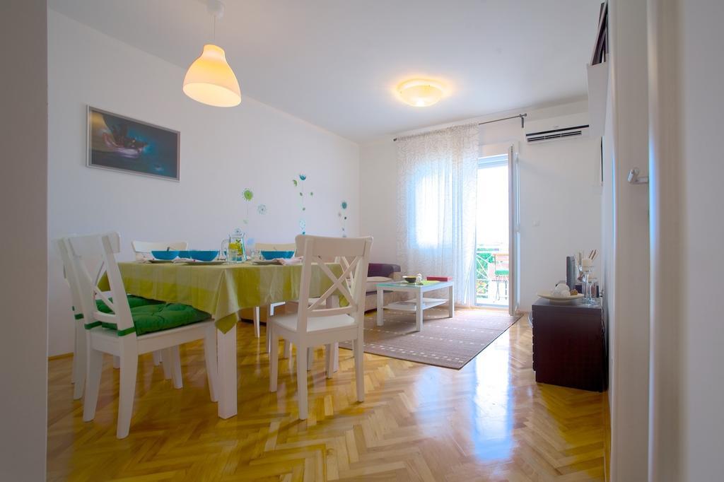 Luxe 3Br Apartment Split Ruang foto